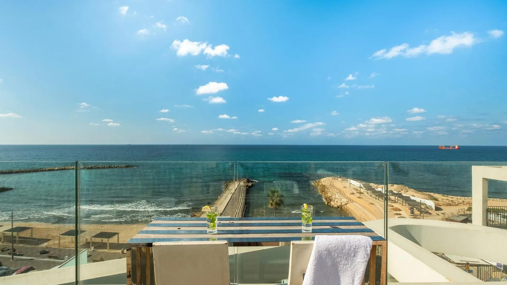 חיפה Penthouse 3Br + Roof Top + Parking - On The Beach