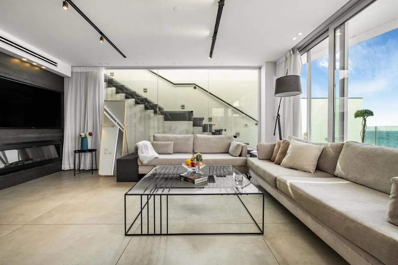חיפה Penthouse 3Br + Roof Top + Parking - On The Beach
